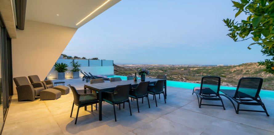 Villa Ciudad Quesada, Alicante, Spanien 6 Schlafzimmer, 675 m2 Nr. 123068