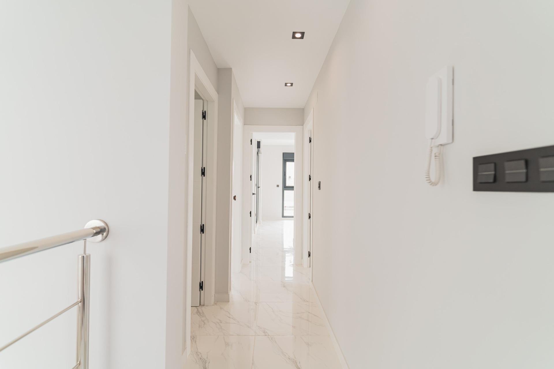 Villa i Punta Prima, Alicante, Spanien 4 sovrum, 121 kvm. Nr. 128517