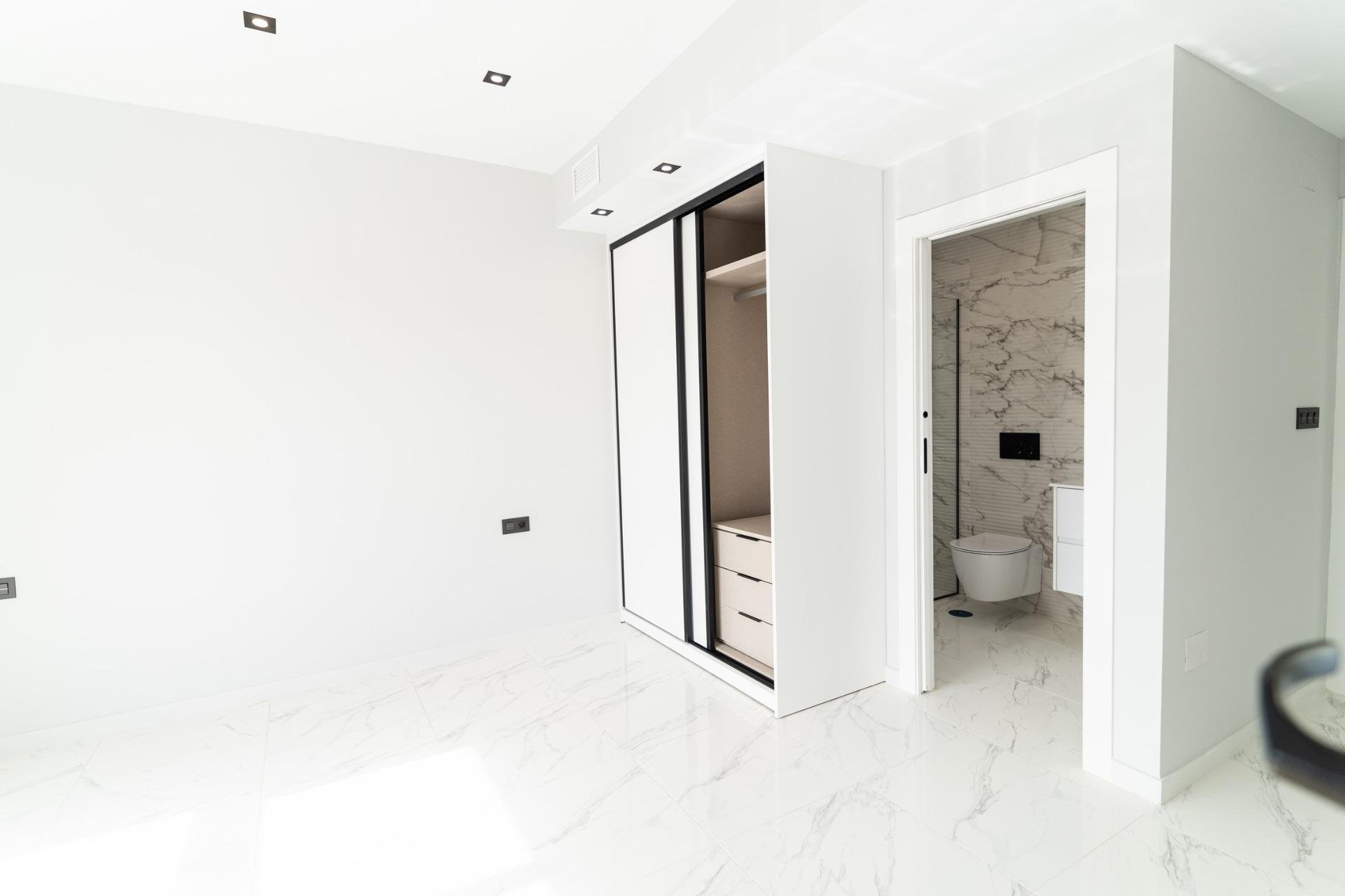 Villa i Punta Prima, Alicante, Spanien 4 sovrum, 121 kvm. Nr. 128517