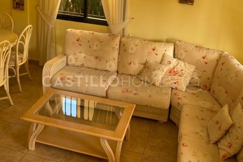 Villa for sale Villamartin, Alicante, Spain 3 bedrooms, 195 sq.m. No. 125155 - photo 7