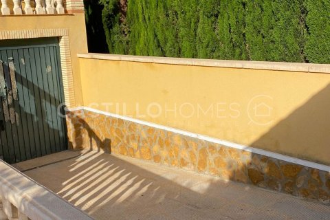 Villa for sale Villamartin, Alicante, Spain 3 bedrooms, 195 sq.m. No. 125155 - photo 19