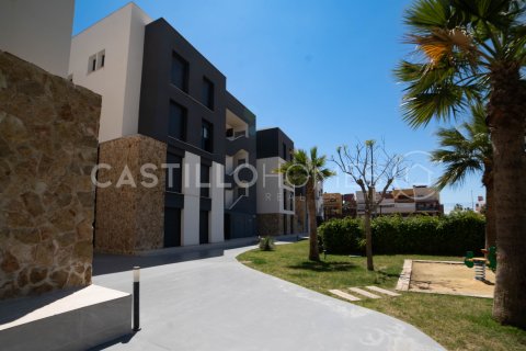 Dzīvoklis pārdošanā Orihuela, Alicante, Spānijā 2 istabas, 70 m2 Nr. 125157 - attēls 3