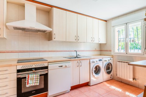 Продажа виллы в Моралеха де Энмедио, Мадрид, Испания 7 спален, 360м2 №121794 - фото 22
