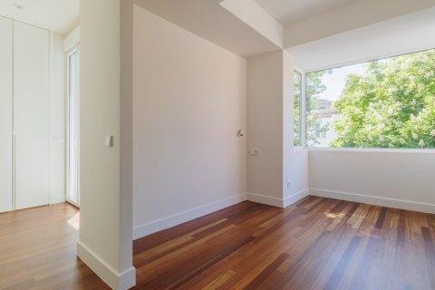 Villa for sale Madrid, Spain 7 bedrooms, 653 sq.m. No. 121792 - photo 9