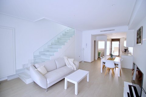 Townhouse zum Verkauf Torre de la Horadada, Alicante, Spanien 3 Schlafzimmer, 108 m2 Nr. 131761 - Foto 10