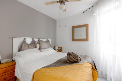 Продажа квартиры Торревьеха, Аликанте, Испания 2 спальни, 84м2 №131763 - фото 15