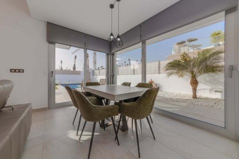 Villa zum Verkauf Guardamar del Segura, Alicante, Spanien 3 Schlafzimmer, 124 m2 Nr. 131532 - Foto 11
