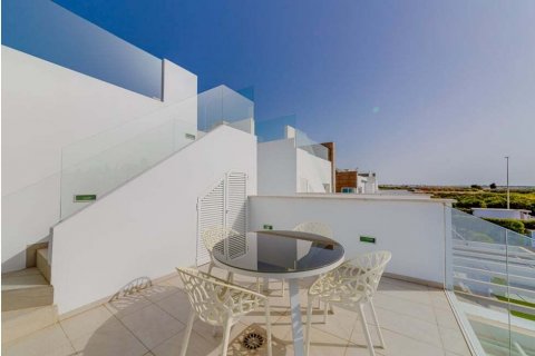 Villa zum Verkauf Guardamar del Segura, Alicante, Spanien 3 Schlafzimmer, 124 m2 Nr. 131532 - Foto 26