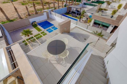 Villa zum Verkauf Guardamar del Segura, Alicante, Spanien 3 Schlafzimmer, 124 m2 Nr. 131532 - Foto 27