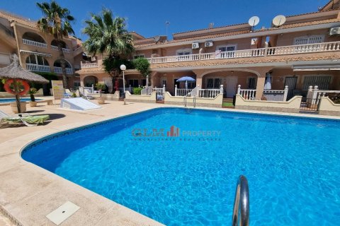 Apartment for sale Los Alcazares, Murcia, Spain 3 bedrooms,  No. 128756 - photo 2