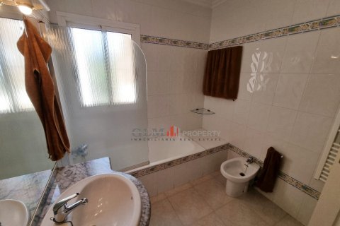 Apartment for sale Los Alcazares, Murcia, Spain 3 bedrooms,  No. 128756 - photo 20
