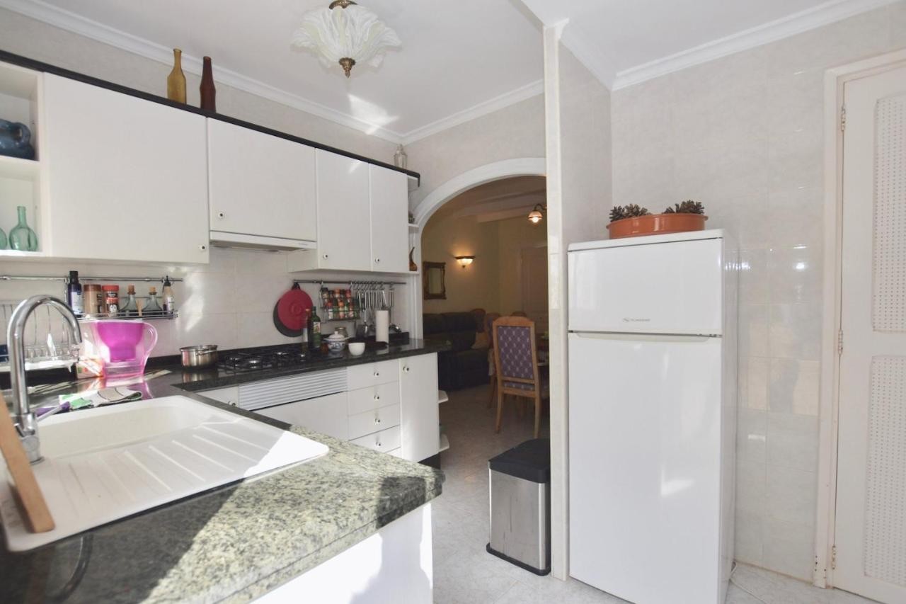 Villa in Javea, Alicante, Spain 5 bedrooms, 350 sq.m. No. 122723