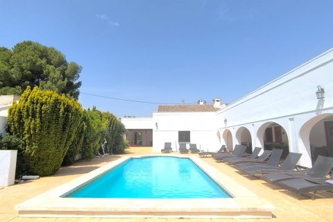 Villa en venta Villena, Alicante, España 13 dormitorios, 839 m2 No. 125656 - foto 13