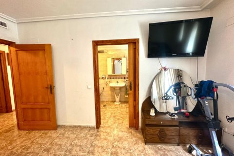 Apartament Torrevieja, Alicante, Hiszpania 3 sypialnie, 140 mkw. nr 125658 – zdjęcie 19