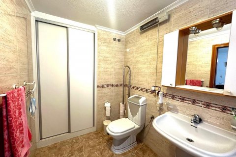 Apartament Torrevieja, Alicante, Hiszpania 3 sypialnie, 140 mkw. nr 125658 – zdjęcie 20