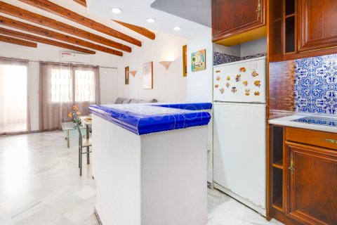 Apartment for sale Torrevieja, Alicante, Spain 2 bedrooms, 60 sq.m. No. 129631 - photo 13