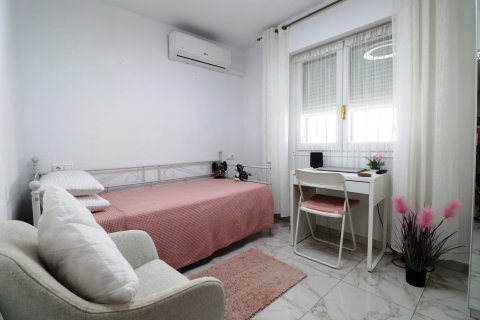 Villa zum Verkauf Alicante, Spanien 3 Schlafzimmer, 90 m2 Nr. 129628 - Foto 15