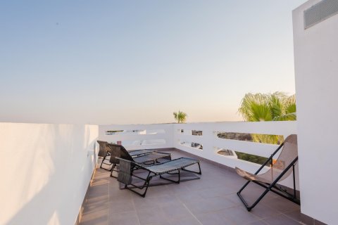 Apartment for sale Las Ramblas, Alicante, Spain 2 bedrooms, 125 sq.m. No. 129630 - photo 1