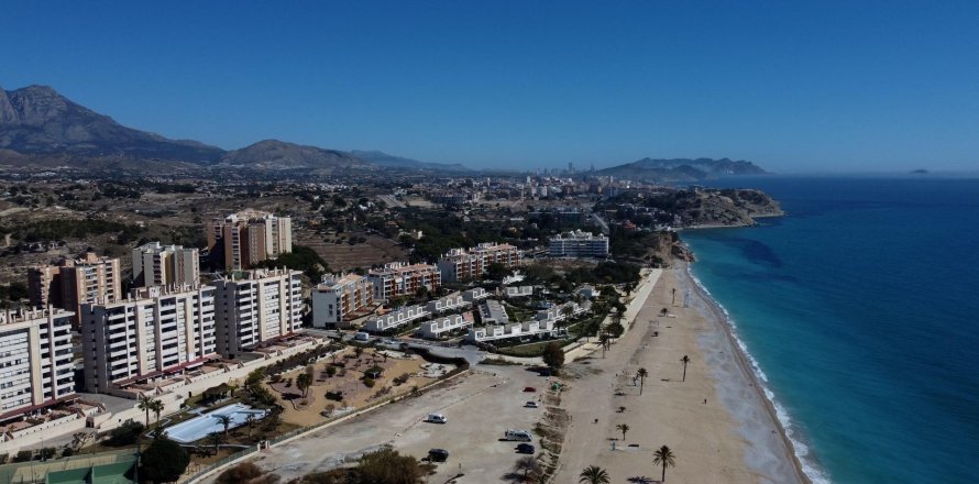 Villa Villajoyosa, Alicante, Spānijā 3 istabas, 156 m2 Nr. 127105