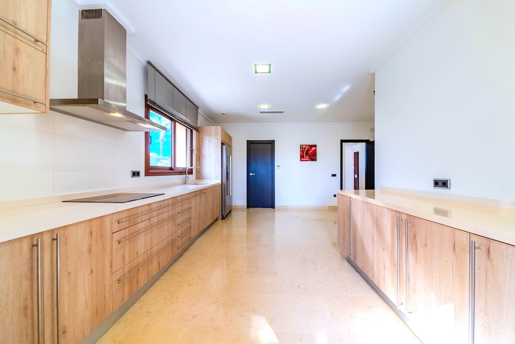 Villa en Cabo Roig, Alicante, España 5 dormitorios, 477 m2 No. 128304