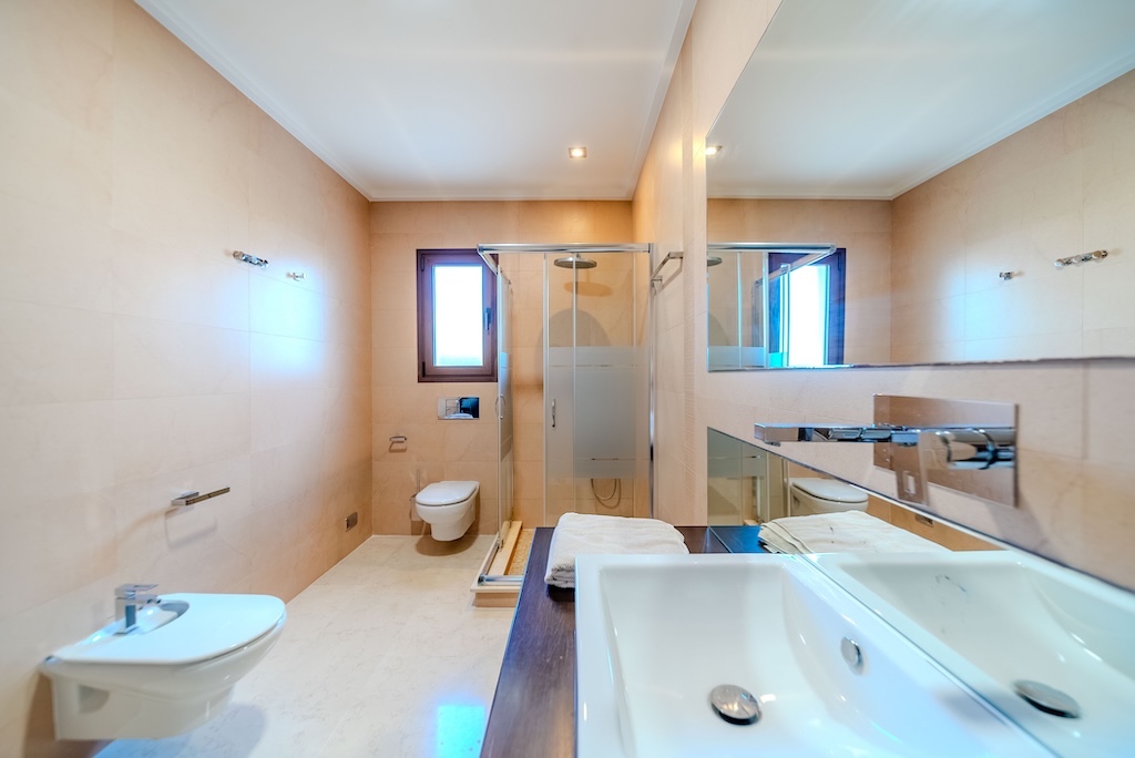 Villa en Cabo Roig, Alicante, España 5 dormitorios, 477 m2 No. 128304