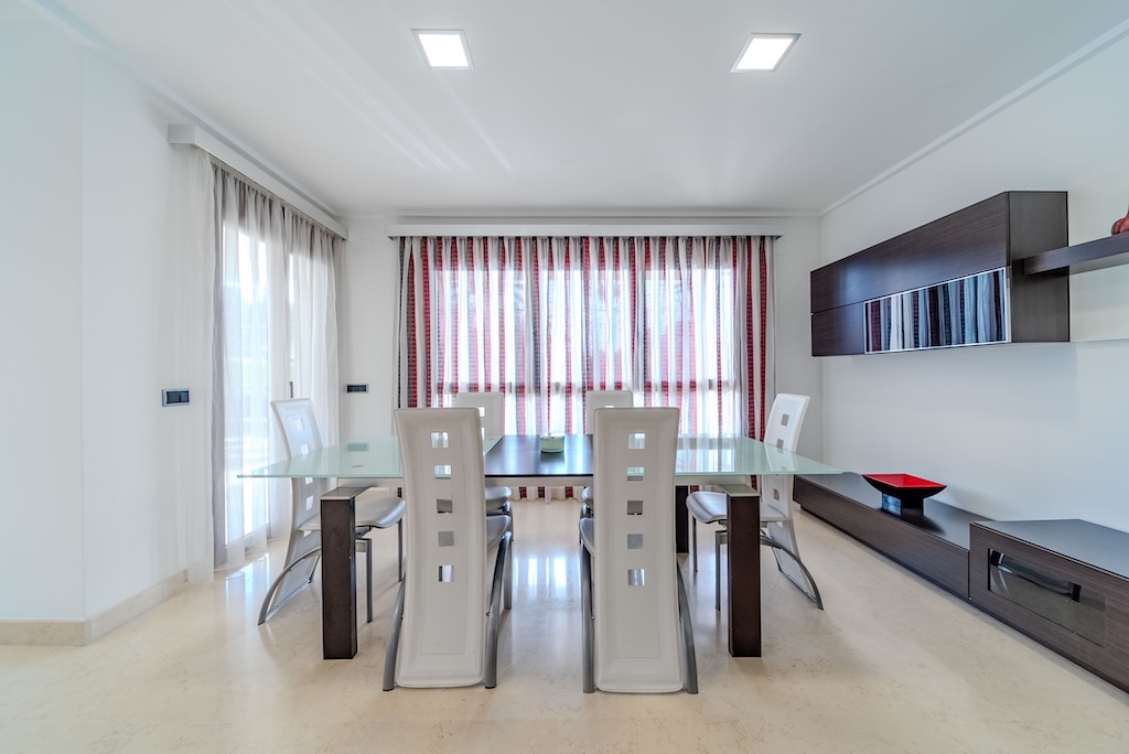 Villa en Cabo Roig, Alicante, España 5 dormitorios, 477 m2 No. 128304