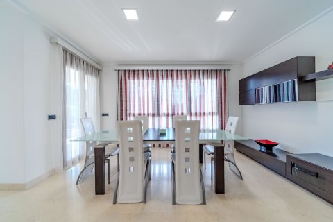 Huvila myytävänä Cabo Roig, Alicante, Espanja, 5 makuuhuonetta, 477 m2 No. 128304 - kuva 26