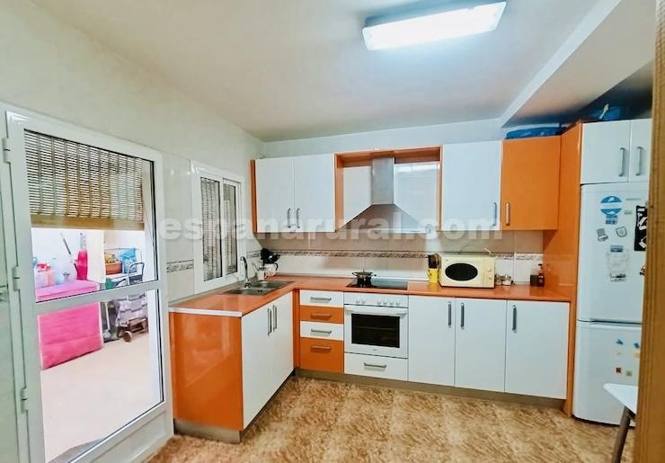Radhus i Albox, Almeria, Spanien 5 sovrum, 126 kvm. Nr. 128611