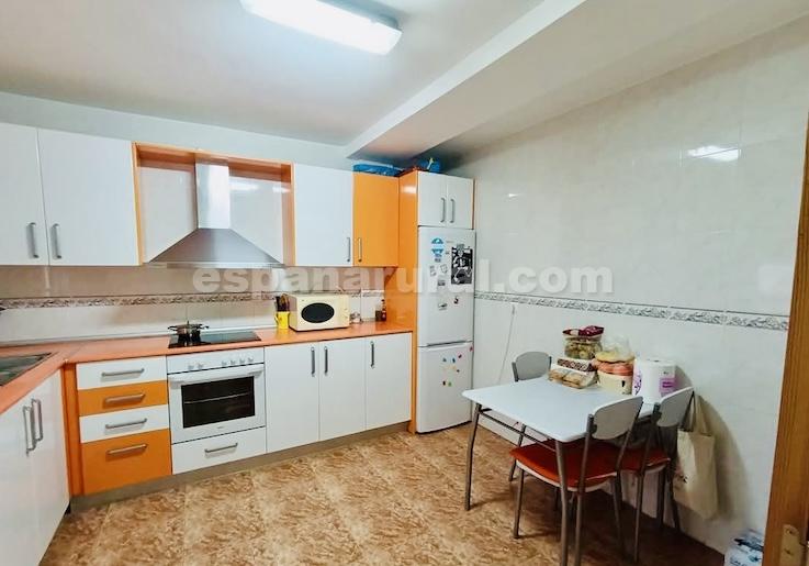 Radhus i Albox, Almeria, Spanien 5 sovrum, 126 kvm. Nr. 128611