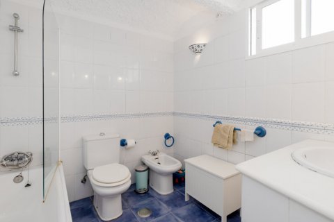 Продажа таухауса в Баия Дорада, Малага, Испания 3 спальни, 147м2 №120308 - фото 25