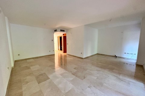 Zemes gabals īrēšanai Alicante, Spānijā 3 istabas, 200 m2 Nr. 130561 - attēls 8