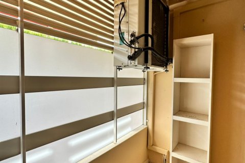 Zemes gabals īrēšanai Alicante, Spānijā 3 istabas, 200 m2 Nr. 130561 - attēls 12