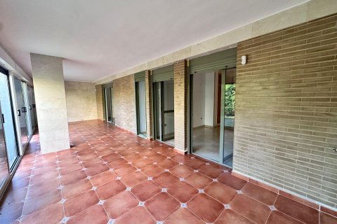 Zemes gabals īrēšanai Alicante, Spānijā 3 istabas, 200 m2 Nr. 130561 - attēls 2