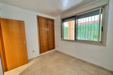 Zemes gabals īrēšanai Alicante, Spānijā 3 istabas, 200 m2 Nr. 130561 - attēls 20