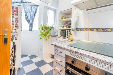 Продажа пентхауса в Мадрид, Испания 2 спальни, 97м2 №121544 - фото 6