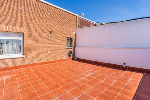 Продажа пентхауса в Мадрид, Испания 2 спальни, 97м2 №121544 - фото 27