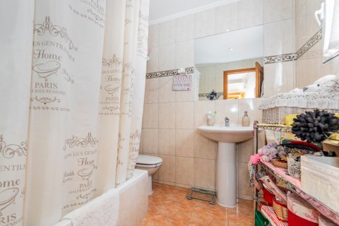 Продажа пентхауса в Мадрид, Испания 2 спальни, 97м2 №121544 - фото 19