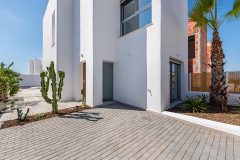 Apartment for sale Los Alcazares, Murcia, Spain 3 bedrooms, 109 sq.m. No. 132103 - photo 4