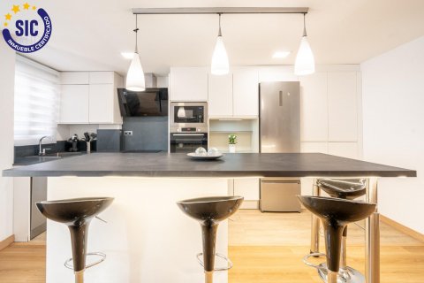 Продажа квартиры Валенсия, Испания 3 спальни, 80м2 №132827 - фото 15