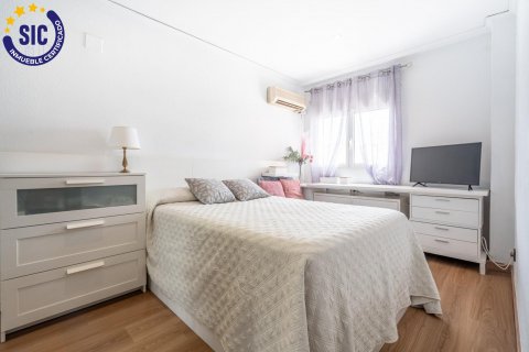 Продажа квартиры Валенсия, Испания 3 спальни, 80м2 №132827 - фото 16