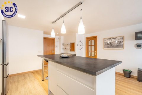 Продажа квартиры Валенсия, Испания 3 спальни, 80м2 №132827 - фото 10