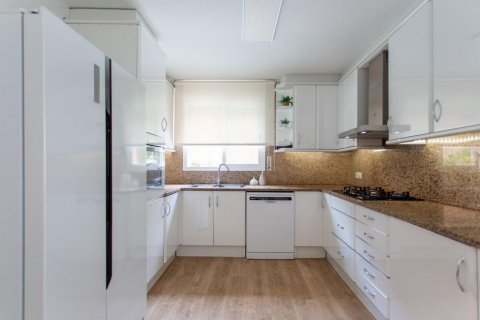 Продажа виллы Эль Масноу, Барселона, Испания 4 спальни, 400м2 №132828 - фото 13