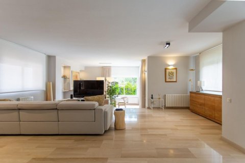 Продажа виллы Эль Масноу, Барселона, Испания 4 спальни, 400м2 №132828 - фото 11