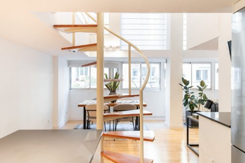 Продажа дуплекса Барселона, Испания 2 спальни, 85м2 №132834 - фото 8