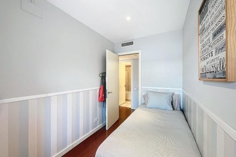 Продажа квартиры Барселона, Испания 3 спальни, 113м2 №132830 - фото 16