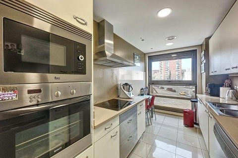 Продажа квартиры Барселона, Испания 3 спальни, 113м2 №132830 - фото 7