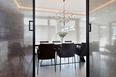Продажа виллы Кастельдефельс, Барселона, Испания 4 спальни, 500м2 №132833 - фото 4