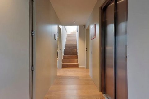 Продажа виллы Кастельдефельс, Барселона, Испания 4 спальни, 500м2 №132833 - фото 19