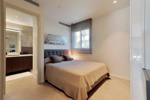 Продажа виллы Кастельдефельс, Барселона, Испания 4 спальни, 500м2 №132833 - фото 14