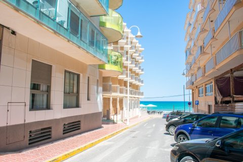 Продажа квартиры в Гуардамар-дель-Сегура, Аликанте, Испания 2 спальни, 64м2 №122591 - фото 26